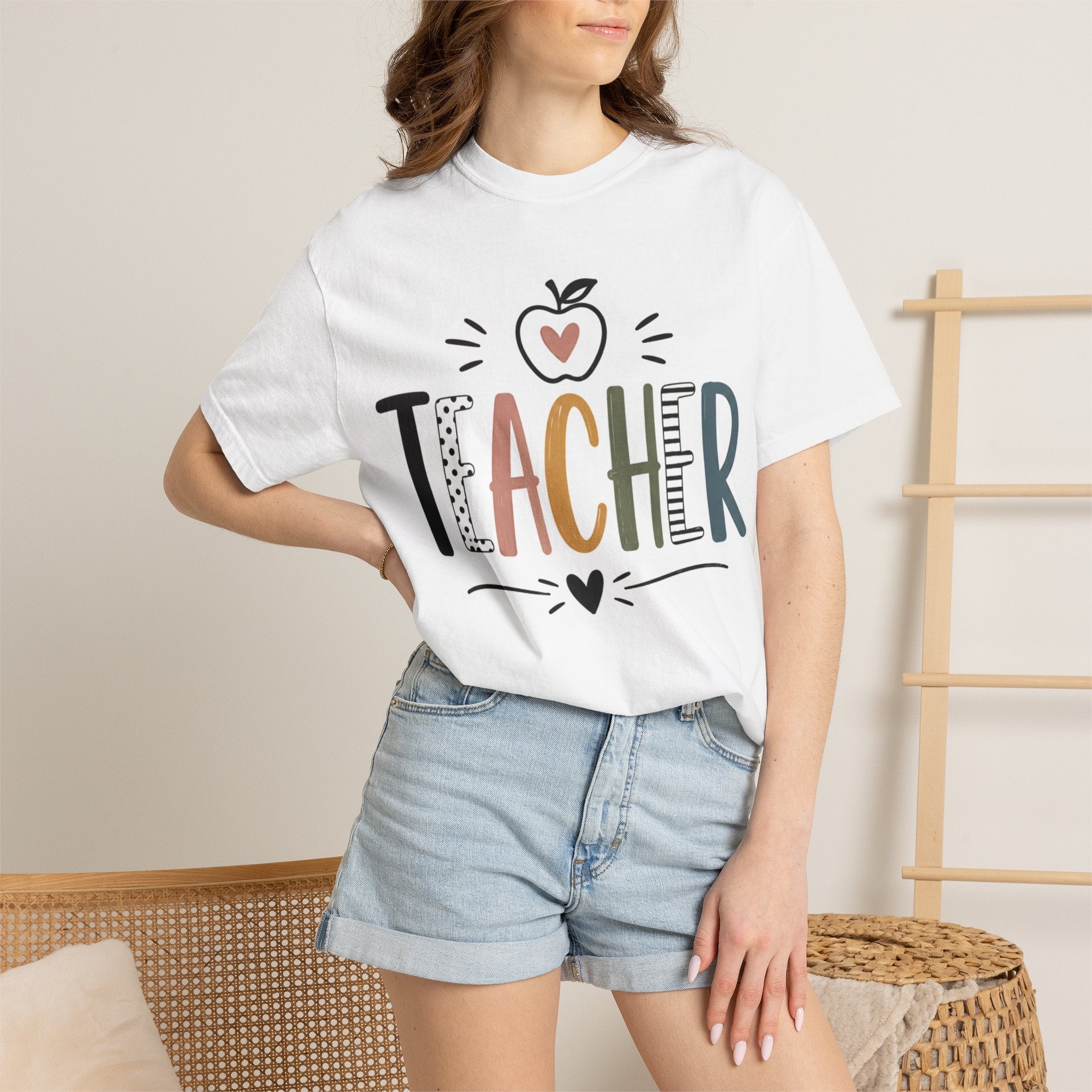 Teacher Graphic T-Shirt — Cute Apple School Staff Gift